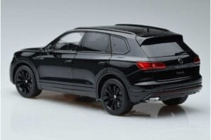 Volkswagen Touareg CR Noir FAW 1:18 LTC761021BLA Métal — image 6 sur 7