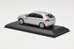 Audi A3 8P Argent Prototype Minichamps 1:43 5010503013 Métal — image 3 sur 4