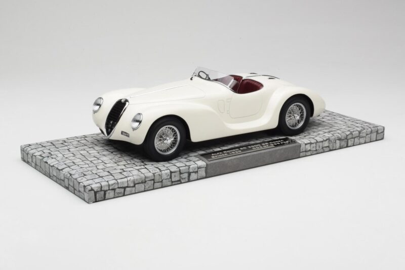 Alfa Romeo 6C 2500 SS Corsa Spider Blanc Minichamps 1:18 107120232 Résine