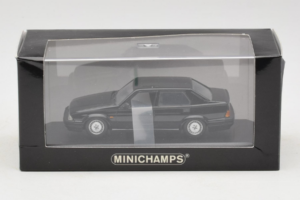 Alfa Romeo 75 3.0 V6 Noir Minichamps 1:43 403120463 Métal — image 4 sur 4