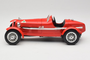 Alfa Romeo 8C 2300 Monza Rouge Bburago 1:18 3014 Métal — image 3 sur 6
