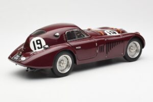 Alfa Romeo 8C 2900 B Speciale #19 24 Hours of Le Mans 1938 CMC 1:18 M-111 Métal — image 2 sur 6