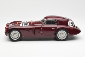 Alfa Romeo 8C 2900 B Speciale #19 24 Hours of Le Mans 1938 CMC 1:18 M-111 Métal — image 3 sur 6