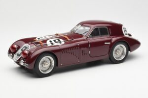 Alfa Romeo 8C 2900 B Speciale #19 24 Hours of Le Mans 1938 CMC 1:18 M-111 Métal