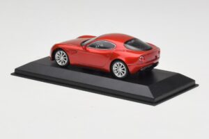 Alfa Romeo 8C Competizione Alfa Rouge Minichamps 1:43 403120523 Métal — image 3 sur 4