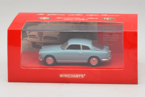 Alfa Romeo Giulietta Sprint Bleu Clair Minichamps 1:43 403120403 Métal — image 4 sur 4
