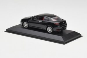 Alfa Romeo GT Noir Minichamps 1:43 400120320 Métal — image 3 sur 4
