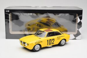 Alfa Romeo GTA 1300 #102 Squadra Corse R. Zanetti / M. Ruspa / Monzeglio Targa Florio 1971 Minichamps 1:18 155711202 Métal — image 6 sur 6