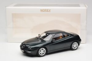 Alfa Romeo GTV 916 Coventry Green Metallic Norev 1:18 187842 Métal — image 6 sur 6