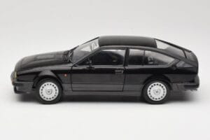 Alfa Romeo GTV6 Noir Solido 1:18 S1802302 Métal — image 4 sur 8