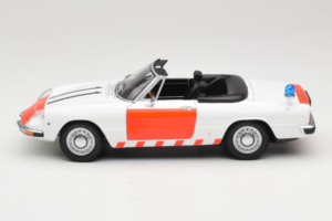 Alfa Romeo Spider Rijkspolitie Minichamps 1:18 180120994 Métal — image 4 sur 8