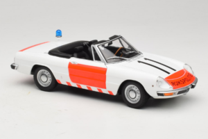 Alfa Romeo Spider Rijkspolitie Minichamps 1:18 180120994 Métal — image 6 sur 8