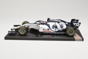 AlphaTauri Honda AT01 #26 D. Kvyat Italian GP 2020 Minichamps 1:18 117200826 Métal