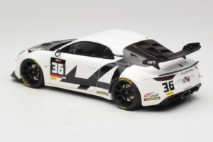 Alpine A110 GT4+ #36 J. Pla / J. Gilbert / J-M. Leandri Ultimate GT Endurance Cup 2024 Otto 1:18 OT1201 Résine — image 5 sur 6