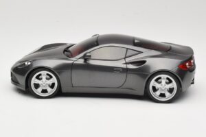 Artega GT Grey Metallic Revell 1:18 09024 Métal — image 4 sur 8