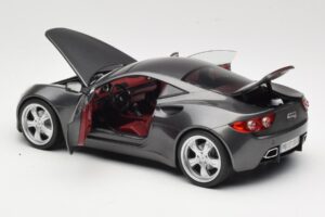 Artega GT Grey Metallic Revell 1:18 09024 Métal — image 5 sur 8