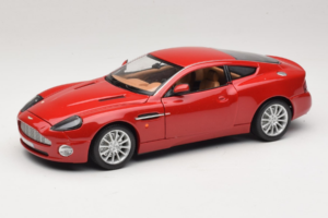 Aston Martin V12 Vanquish Rouge Bburago 1:18 33334063 Métal