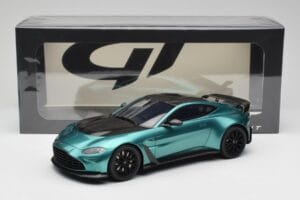 Aston Martin V12 Vantage Racing Green GT Spirit 1:18 GT922 Résine — image 6 sur 6