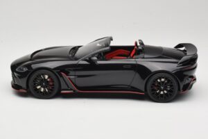 Aston Martin V12 Vantage Roadster Onyx Black GT Spirit 1:18 GT923 Résine — image 3 sur 6