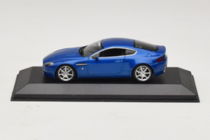 Aston Martin V8 Vantage Blue Metallic Minichamps 1:43 400137422 Métal