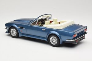 Aston Martin V8 Volante Bleu GT Spirit 1:18 GT128 Résine — image 5 sur 6