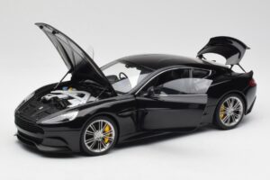Aston Martin Vanquish Onyx Noir AUTOart 1:18 70247 Métal — image 2 sur 8