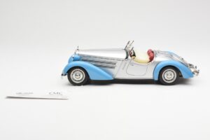 Audi 225 Front Roadster Bleu Argent CMC 1:18 M-075B Métal — image 3 sur 6