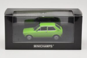 Audi 50 Vert Clair Minichamps 1:43 940010400 Métal — image 4 sur 4