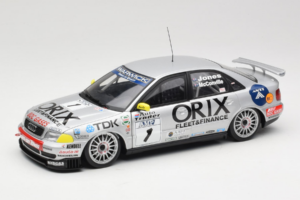 Audi A4 B5 STW #1 Orix B. Jones STW 1998 UT Models 1:18 39871 Métal
