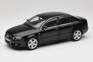 Audi A4 B6 3.2 Quattro Noir Minichamps 1:18 5010404125 Métal