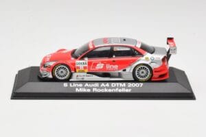 Audi A4 B7 #11 Team Abt M. Rockenfeller DTM 2007 Minichamps 1:43 5020700163 Métal