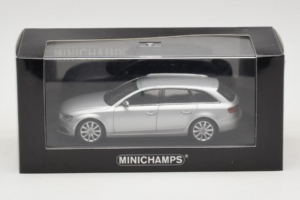 Audi A4 B8 Avant Ice Silver Minichamps 1:43 5011204213-R1 Métal — image 4 sur 4