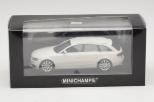 Audi A4 B8 Avant Blanc Minichamps 1:43 410011010 Métal — image 5 sur 5