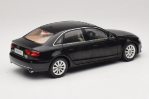 Audi A4L B8 Noir Paudi 1:18 AUDI012 Métal — image 3 sur 8
