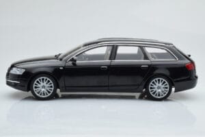 Audi A6 C6 Avant Noir Norev 1:18 188304 Métal — image 5 sur 8