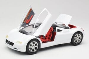 Audi Avus Quattro Alpine White Revell 1:18 08913 Métal — image 2 sur 8