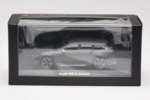 Audi RS6 C8 Avant Gris Métallique Minichamps 1:43 5012016231 Métal — image 4 sur 4