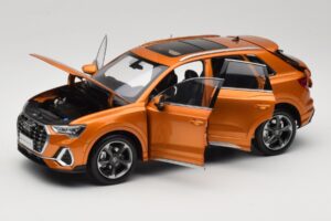 Audi Q3 F3 Orange Metallic Paudi Model 1:18 05962Q32019 Métal — image 2 sur 8