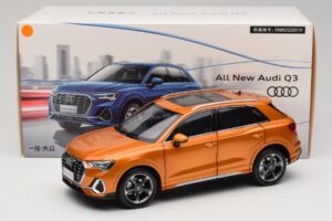 Audi Q3 F3 Orange Metallic Paudi Model 1:18 05962Q32019 Métal — image 8 sur 8