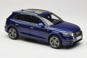 Audi Q5L FY Bleu Paudi Model 1:18 33729 Métal — image 6 sur 8