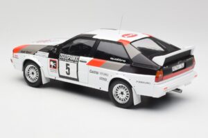Audi Quattro #5 H. Mikkola / A. Hertz 1000 Lakes Rally 1982 IXO 1:18 18RMC094B Métal — image 5 sur 6