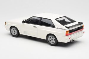 Audi Quattro Blanc Minichamps 1:18 155016120 Métal — image 5 sur 6