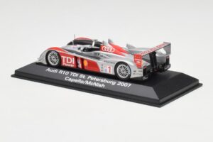 Audi R10 TDI #1 R. Capello / A. McNish / T. Kristensen 24 Hours of Le Mans 2007 Minichamps 1:43 5020700243 Métal — image 3 sur 4