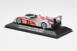 Audi R10 TDI LMP1 #2 R. Capello / T. Kristensen / A. McNish 24 Hours of Le Mans 2007 Minichamps 1:43 5020700223 Métal — image 3 sur 4