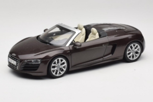 Audi R8 5.2 Spyder Teak Brown Kyosho 1:18 5010918525 Métal