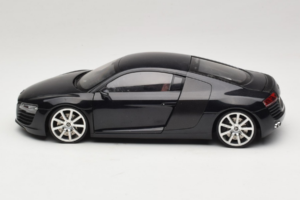 Audi R8 Noir Kyosho 1:18 09213BK Métal — image 4 sur 8