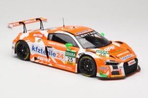Audi R8 LMS #25 kfzteile24 D. Dobitsch / E. Sandstrom ADAC GT Masters 2016 Minichamps 1:18 155161125 Métal — image 4 sur 6
