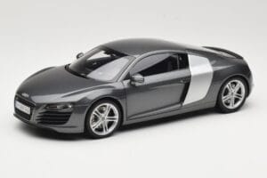 Audi R8 Type 42 4.2 Daytona Grey Kyosho 1:18 5010618425 Métal