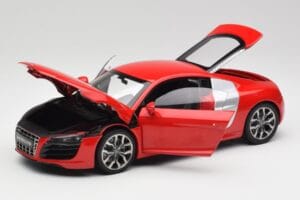 Audi R8 V10 Brilliant Rouge Kyosho 1:18 09216RR Métal — image 2 sur 8