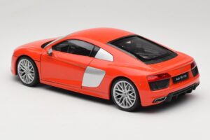 Audi R8 V10 Rouge Welly 1:18 18052W Métal — image 7 sur 8